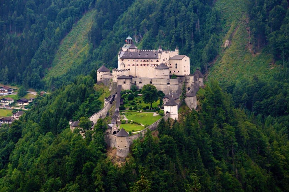 Lâu đài Hohensalzburg