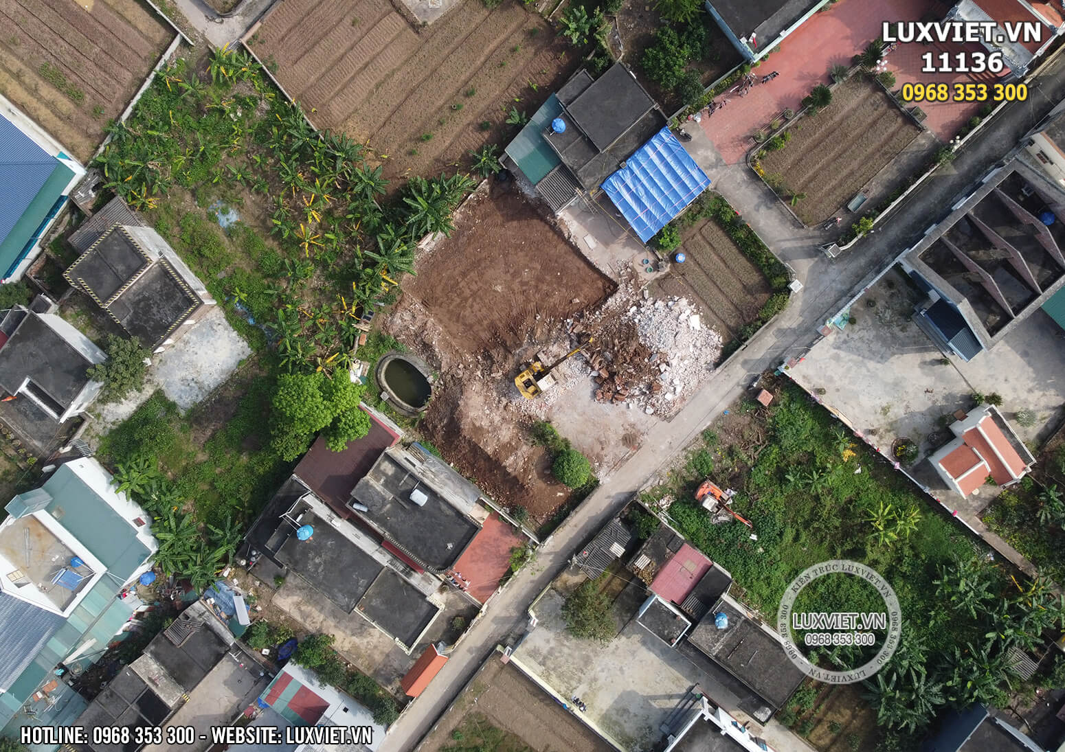 Hình ảnh khuôn đất được định vị từ trên cao bằng flycam